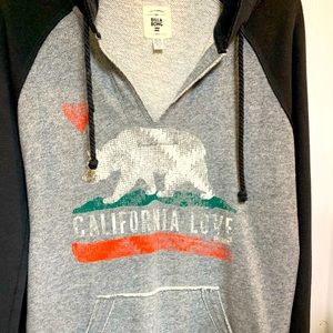 Billabong women’s sweatshirt. Size L